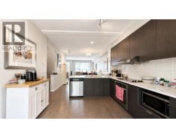 101 5550 Admiral Way, Delta, BC V4K0C4 Photo 15