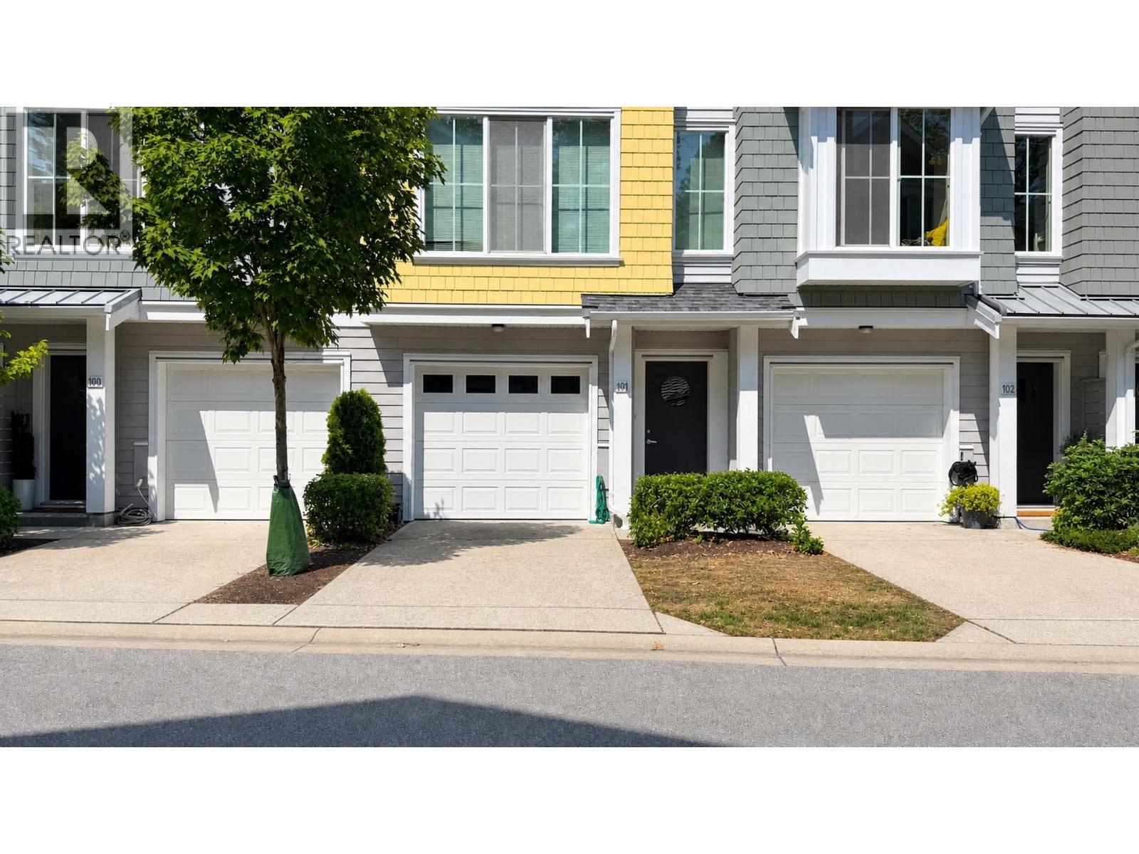 101 5550 ADMIRAL WAY, Delta