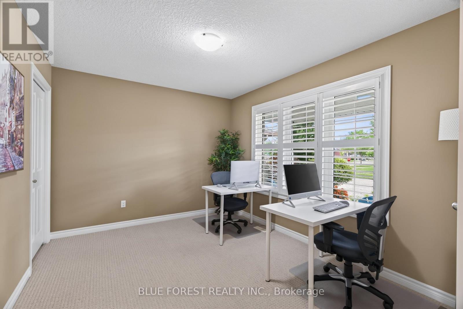 3 SUTHERLAND COURT - 6