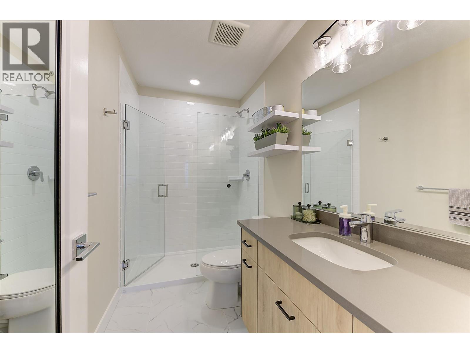 #111 4025 Gellatly Road S - 21