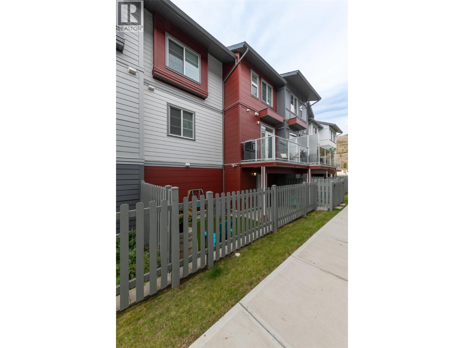#111 4025 Gellatly Road S - 41