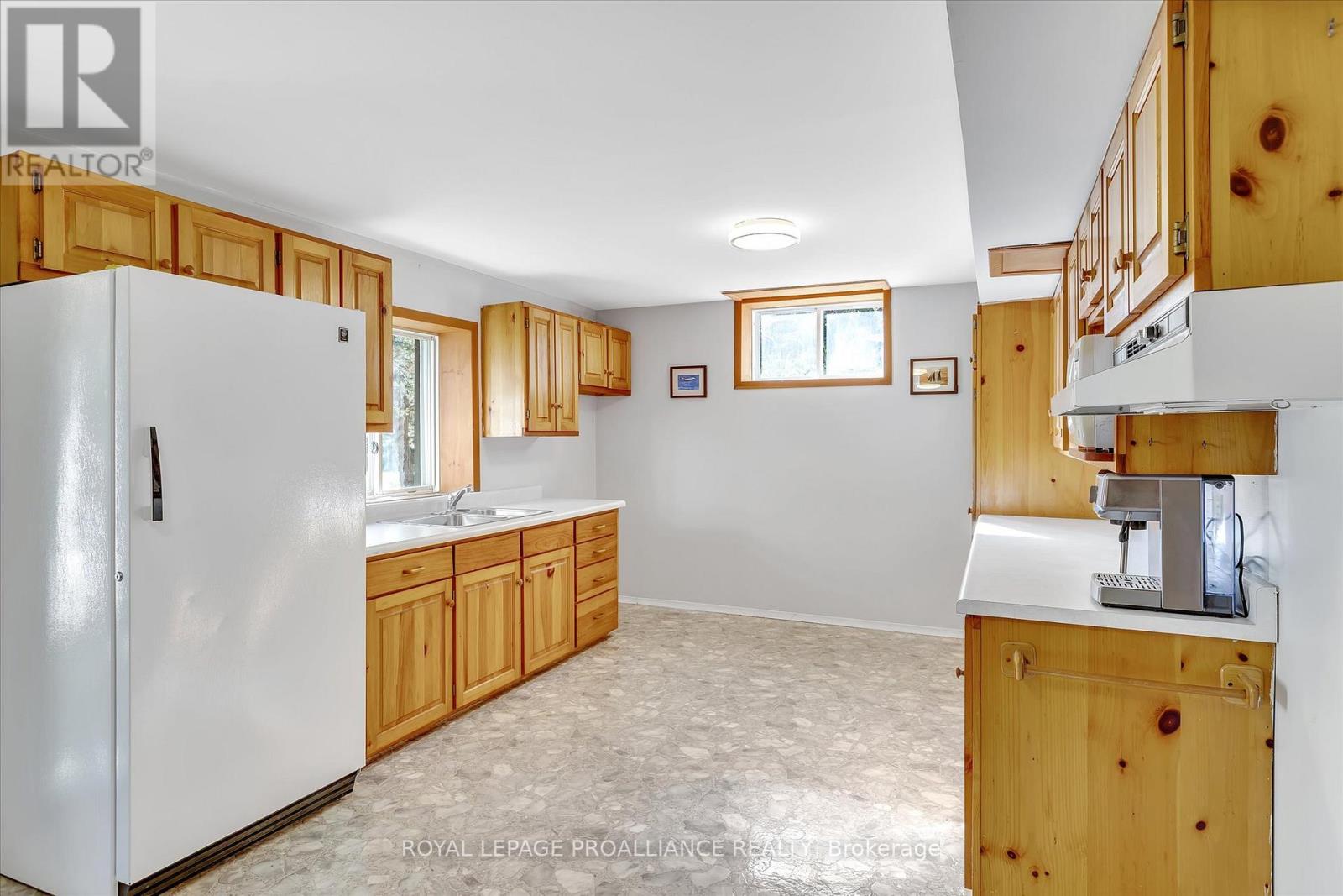 153 BOEVE LANE - 26