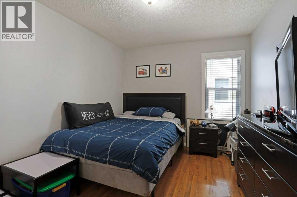 65 Parkland Way E - 22