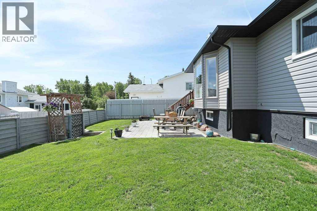 65 Parkland Way E - 42