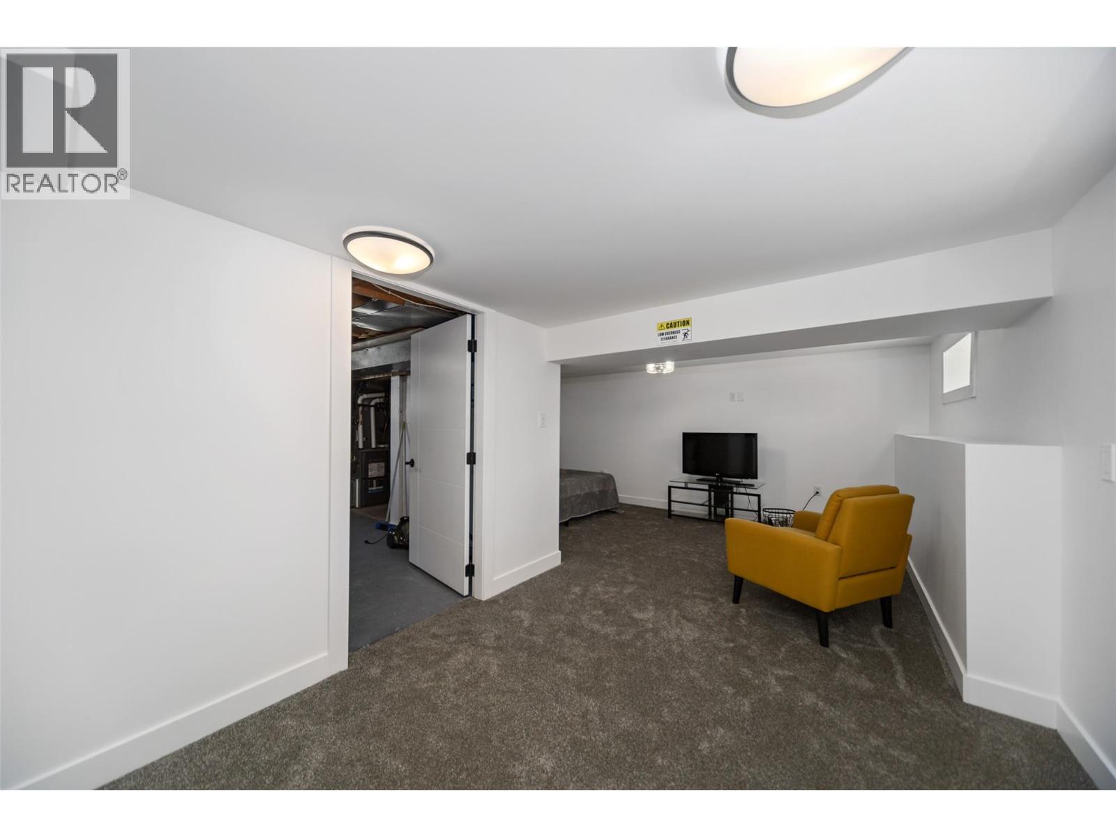 8706 74th Avenue - 19
