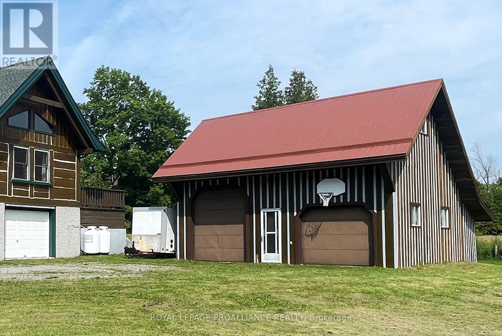153 BOEVE LANE - 32