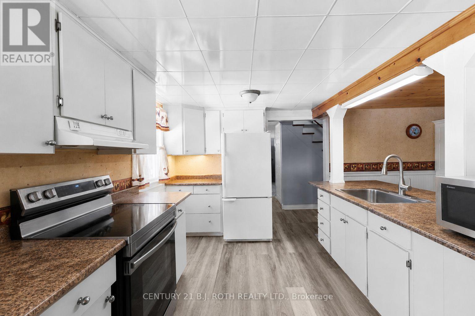 30 MCLEISH DRIVE - 5