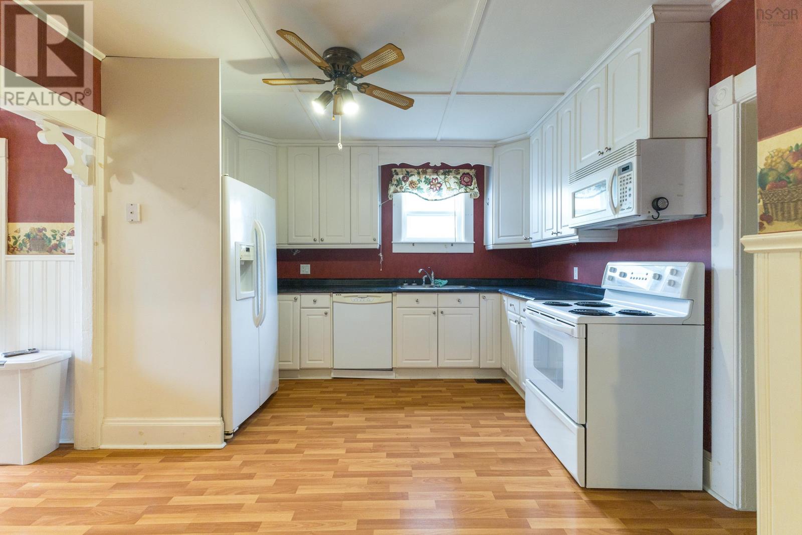 12 & 14 Pictou Road - 23