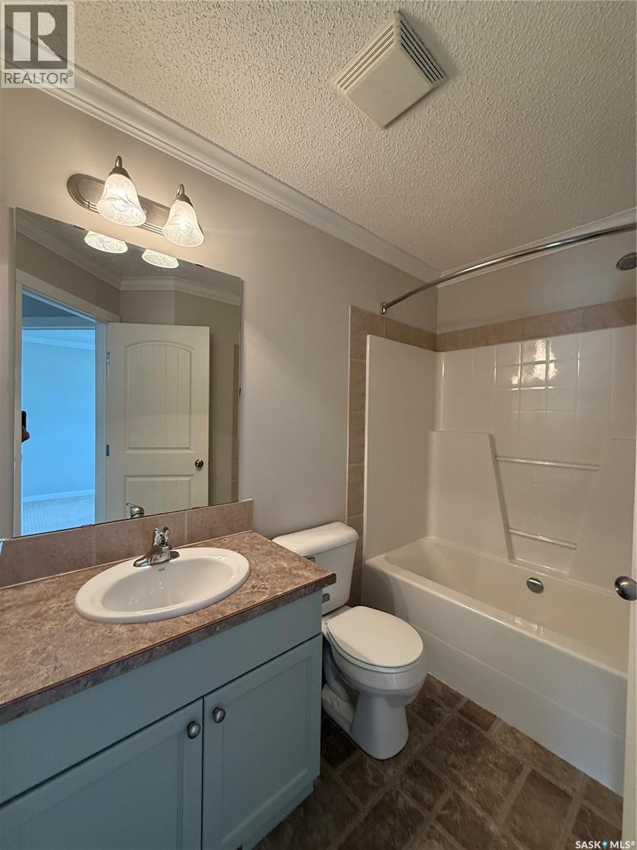 405 315 HAMPTON CIRCLE — photo 16
