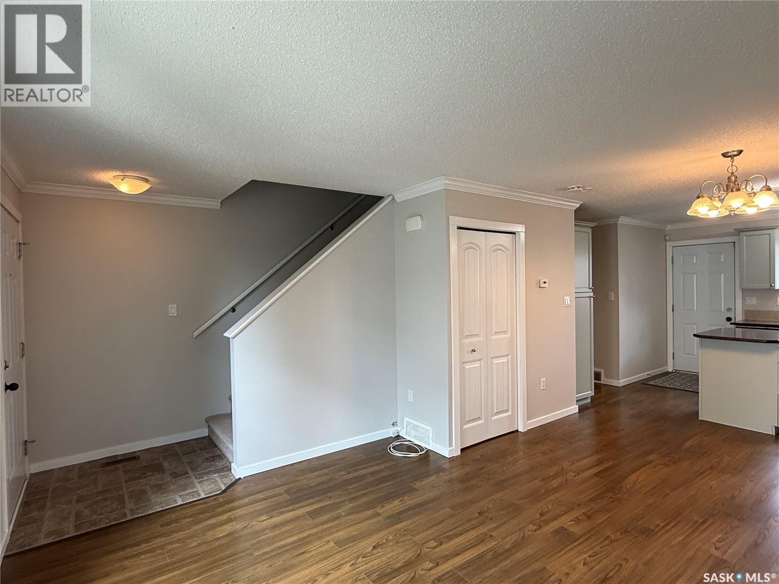405 315 HAMPTON CIRCLE — photo 7