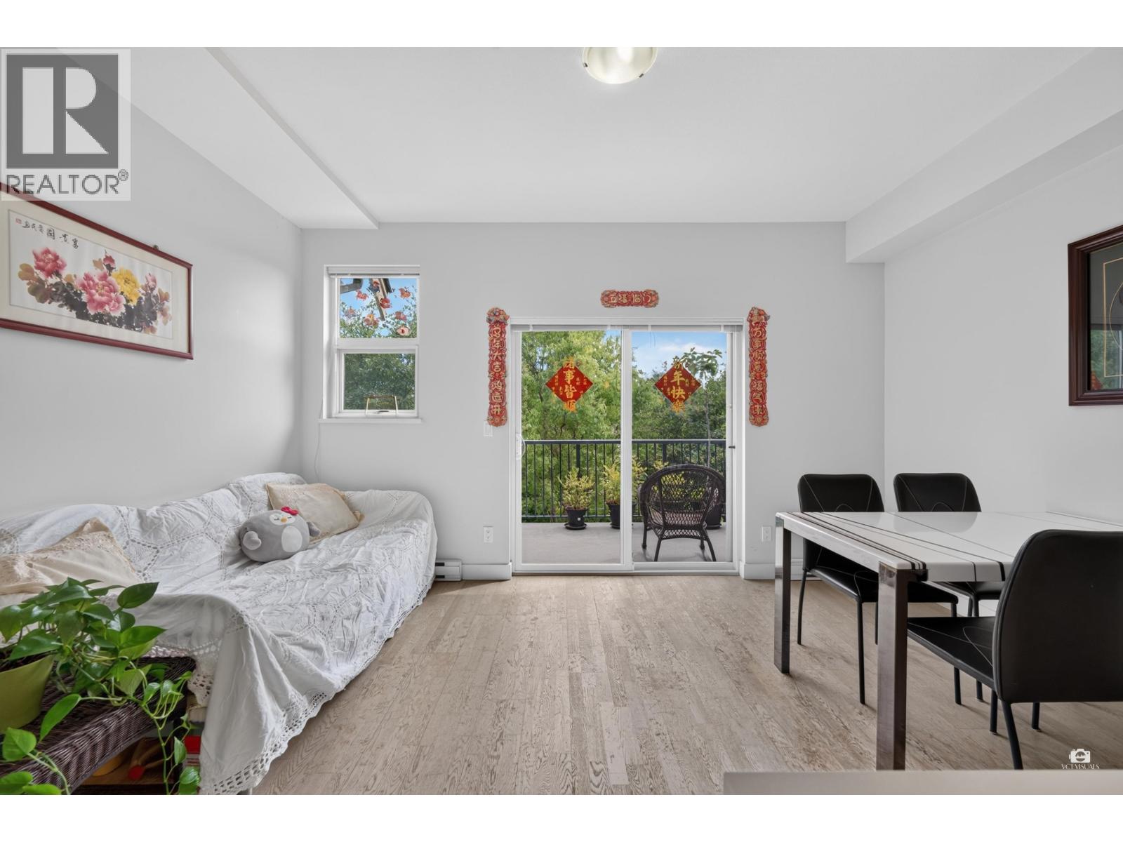 805 8485 NEW HAVEN CLOSE, Burnaby