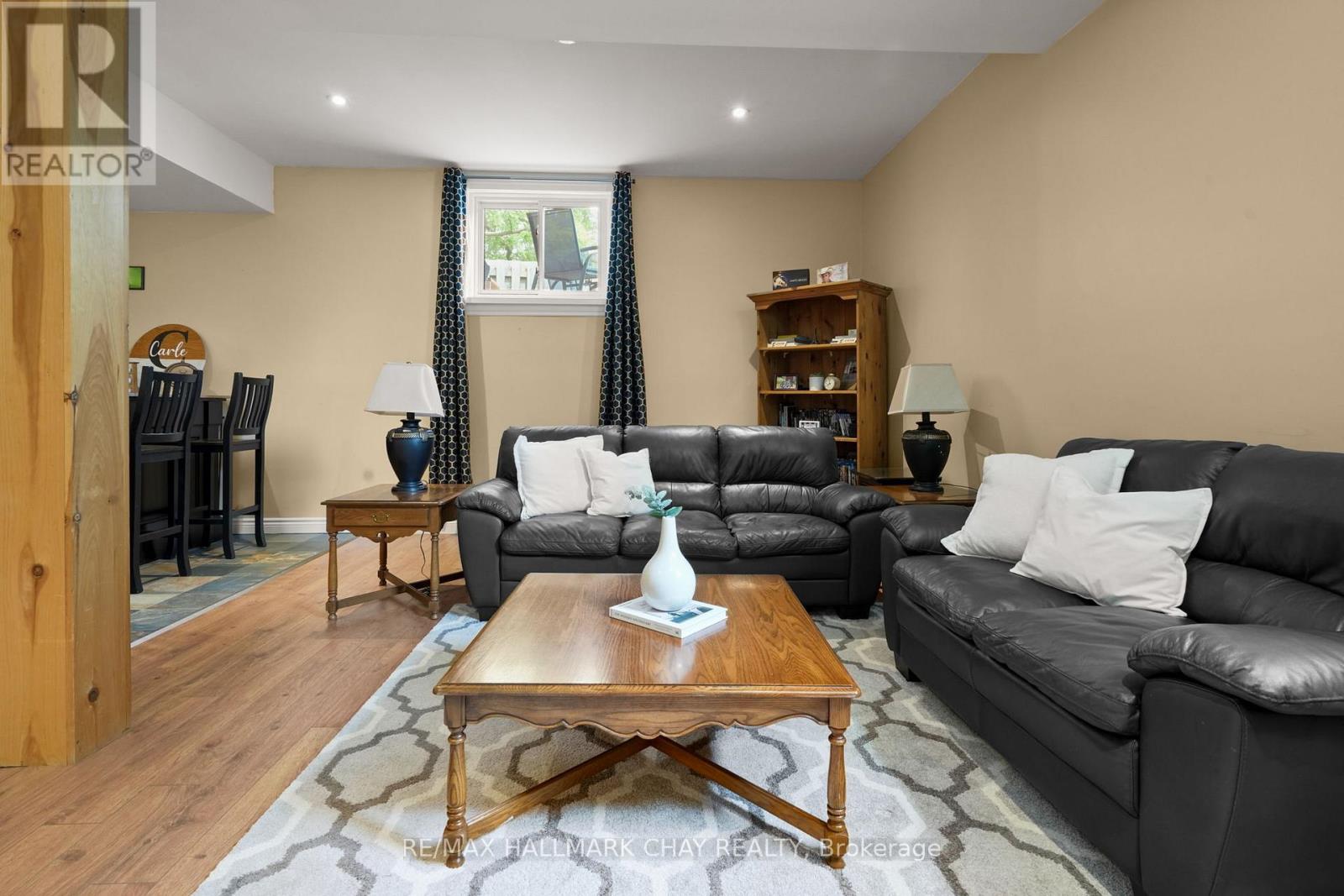 19 ADDESON STREET - 22
