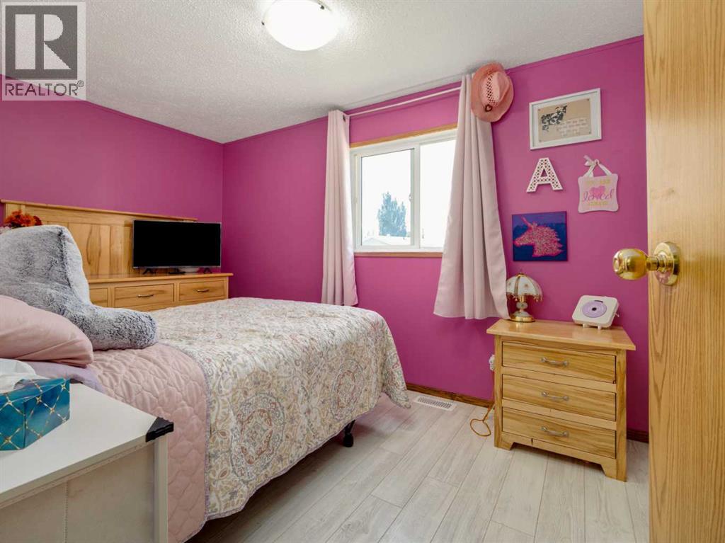 22 Westover Crescent - 17