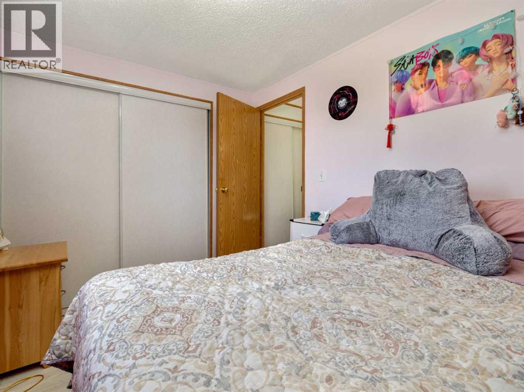 22 Westover Crescent - 18