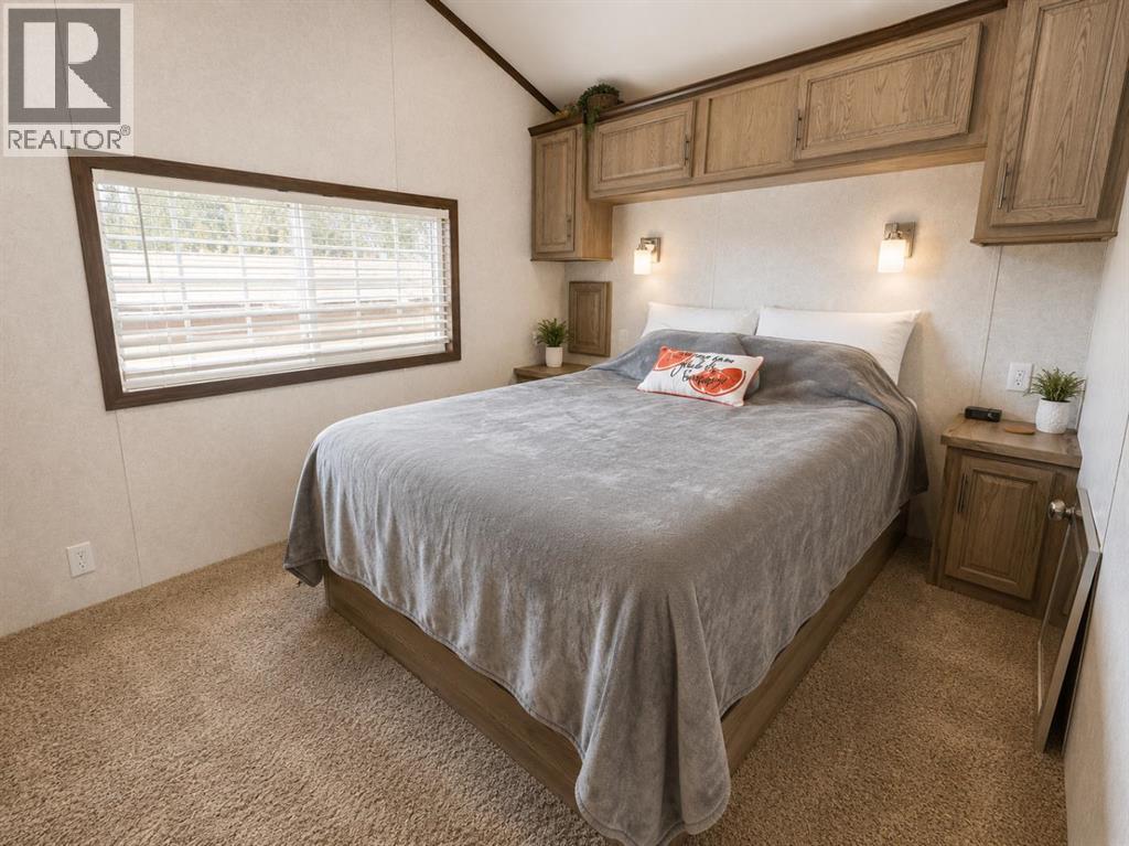 37, 32351 Range Road 55 - 4