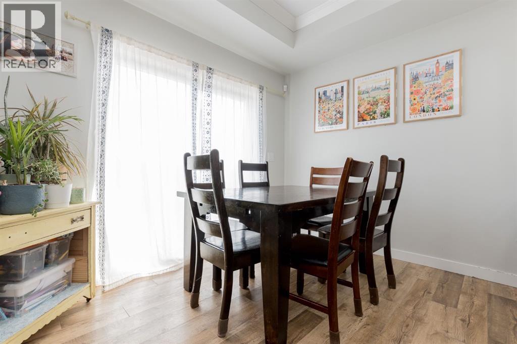 8841 85 A Avenue - 10