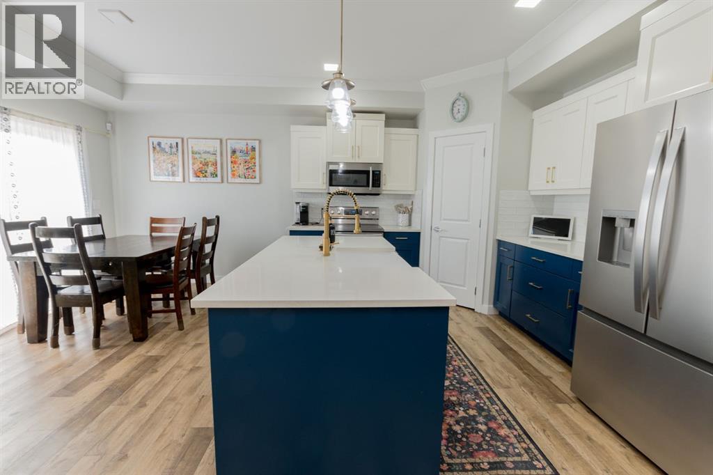 8841 85 A Avenue - 6