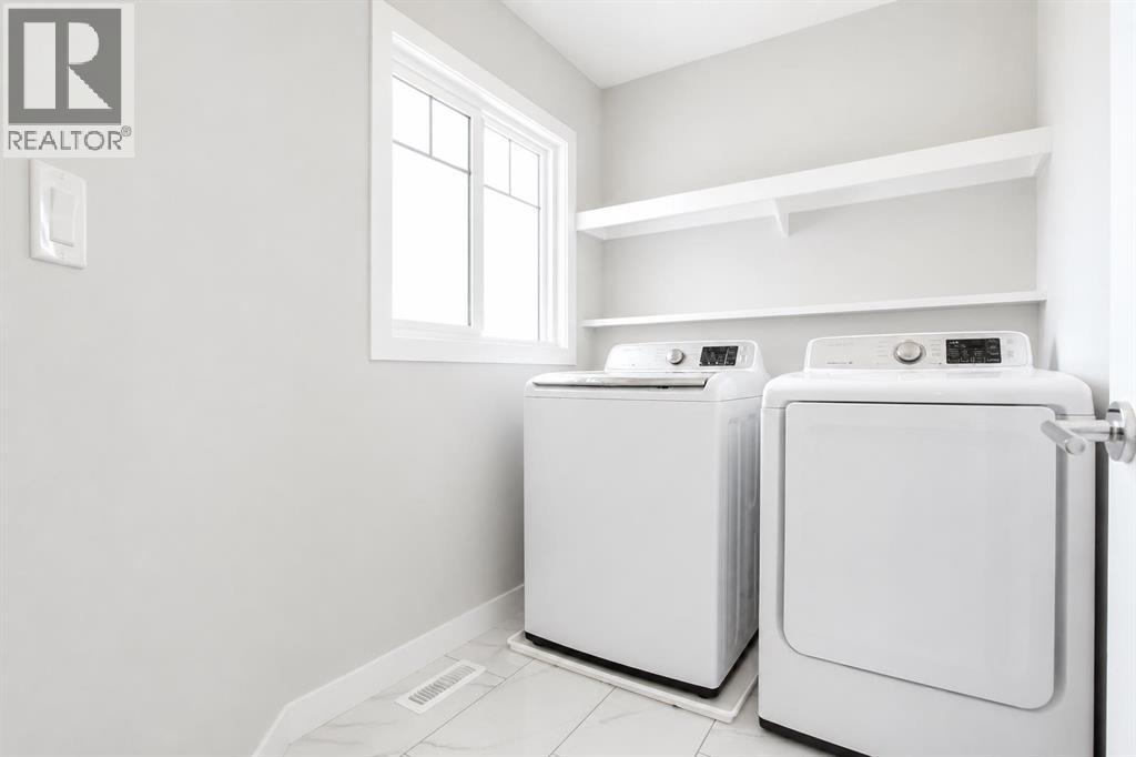 8841 85 A Avenue - 23