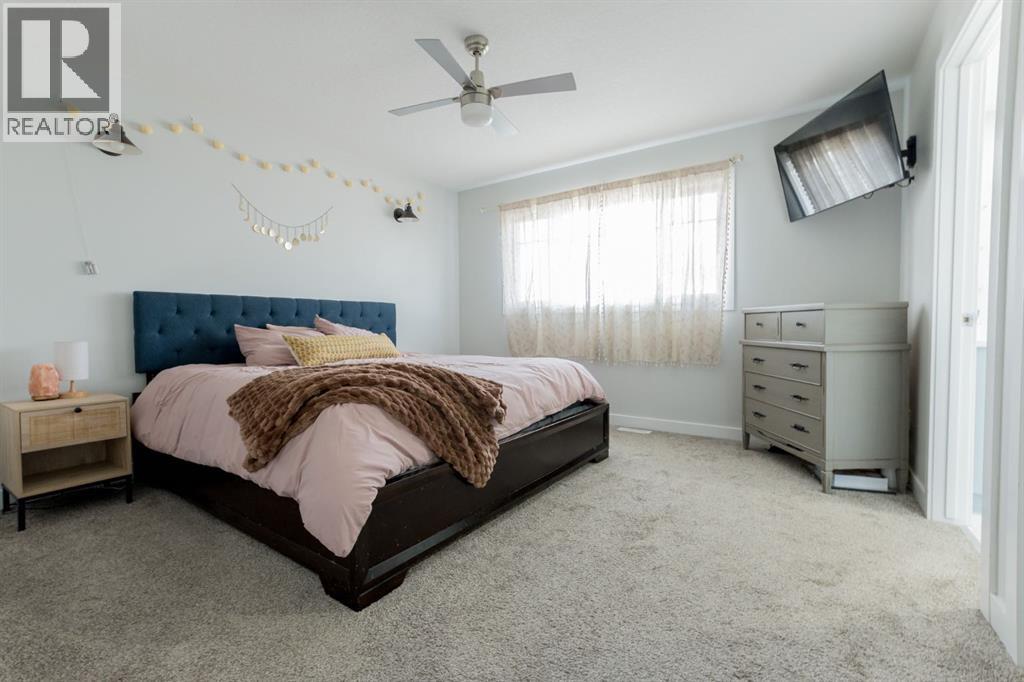 8841 85 A Avenue - 24