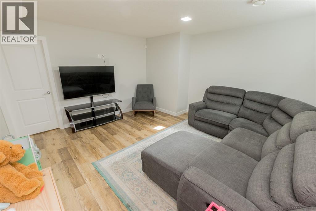 8841 85 A Avenue - 31