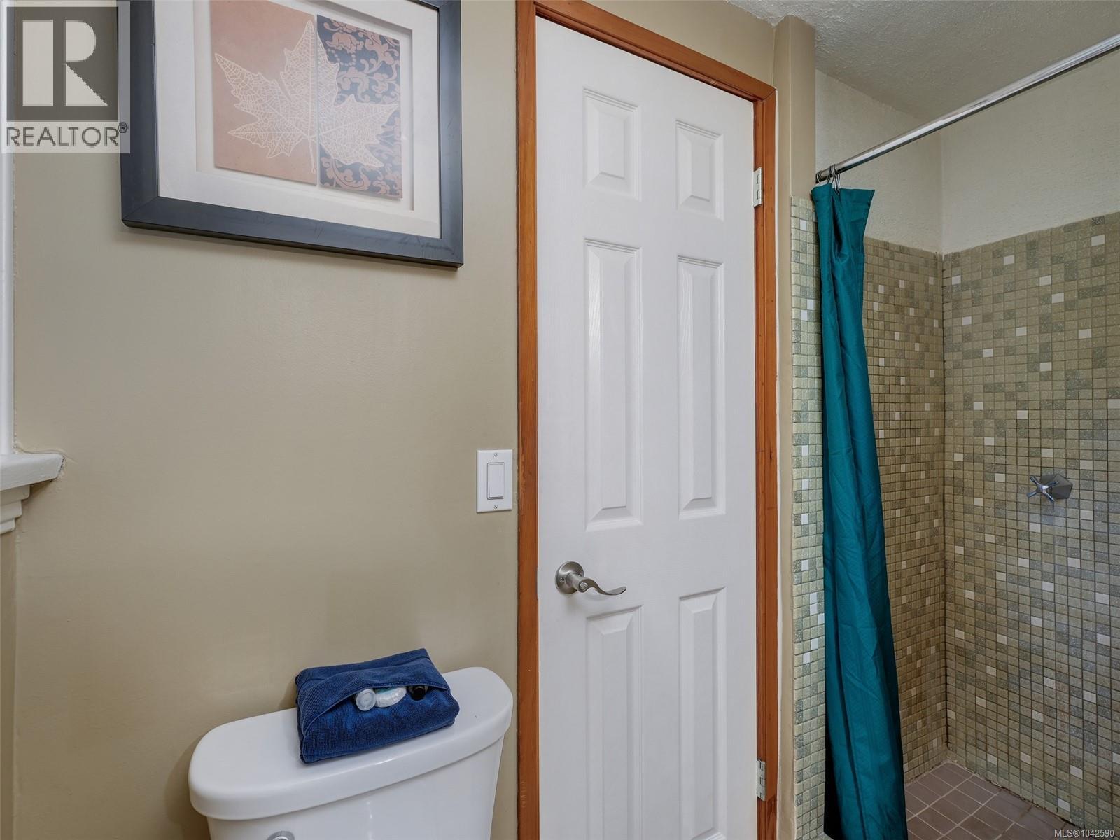 300 Meadow Way - 37