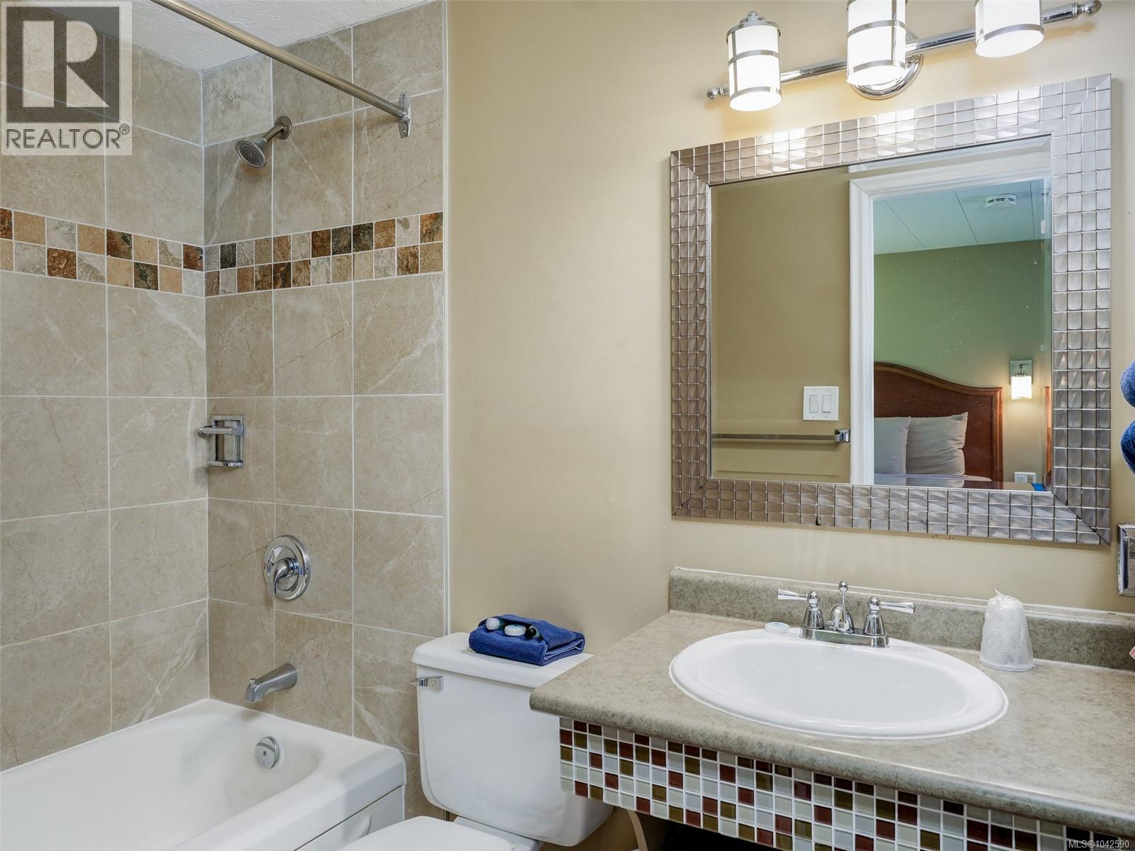 300 Meadow Way - 32
