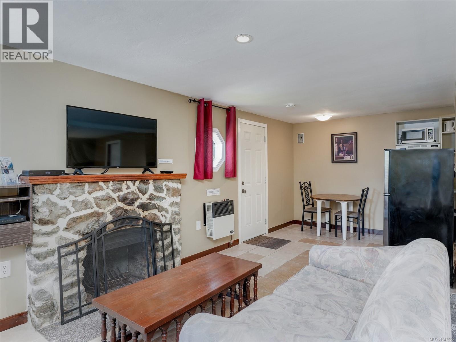 300 Meadow Way - Image 34