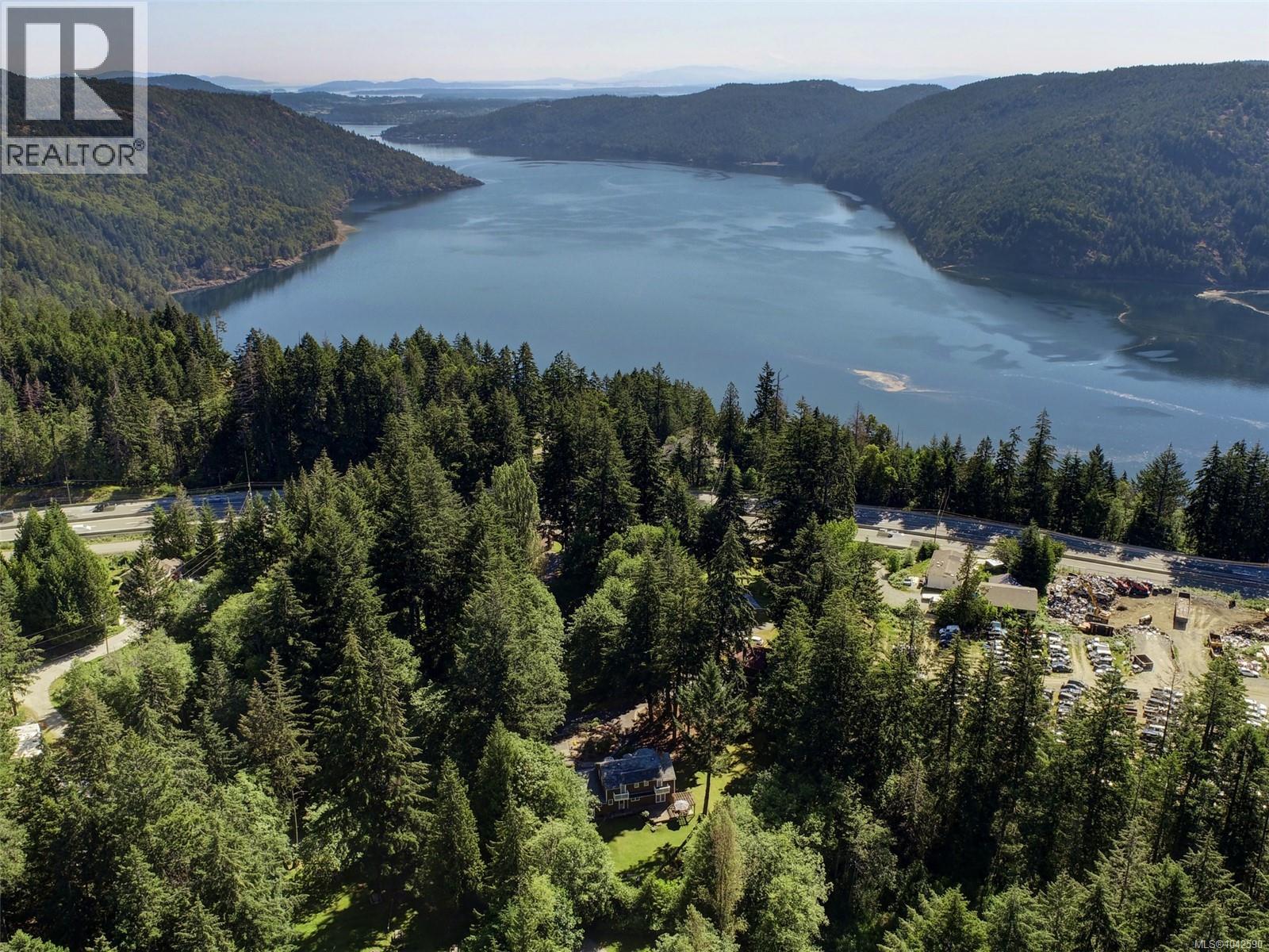 300 Meadow Way - 2