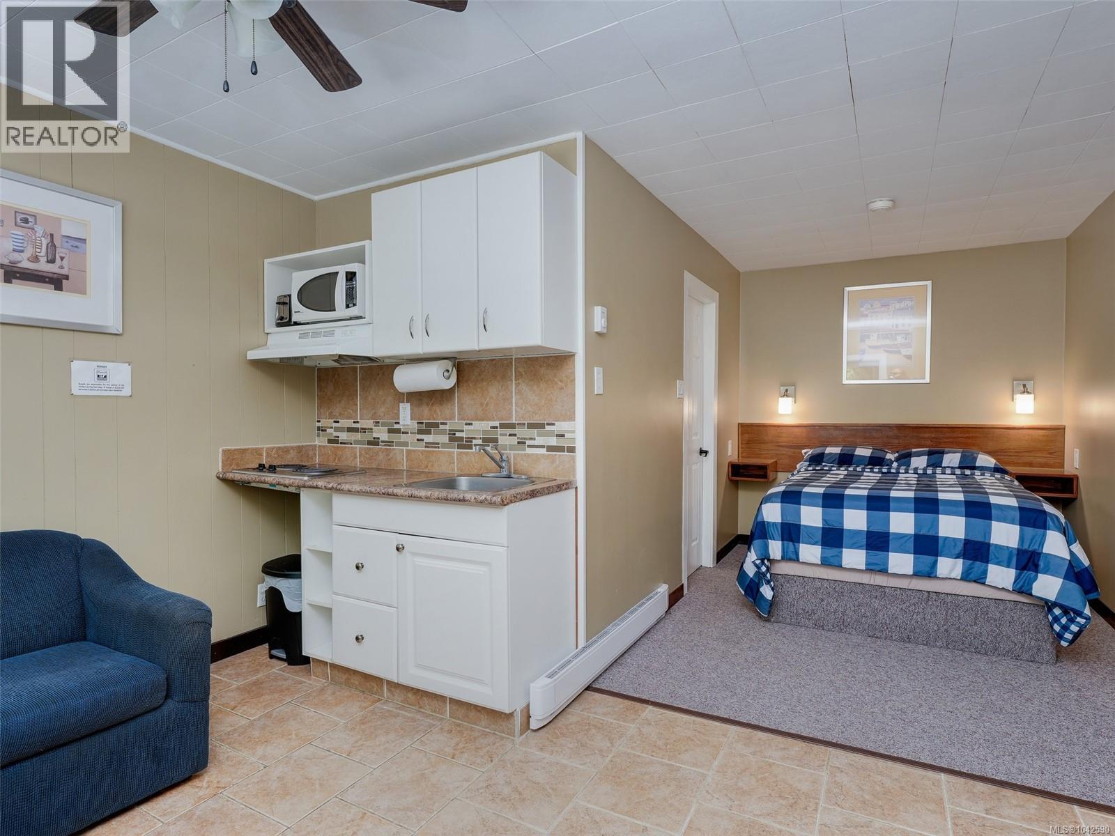 300 Meadow Way - 40