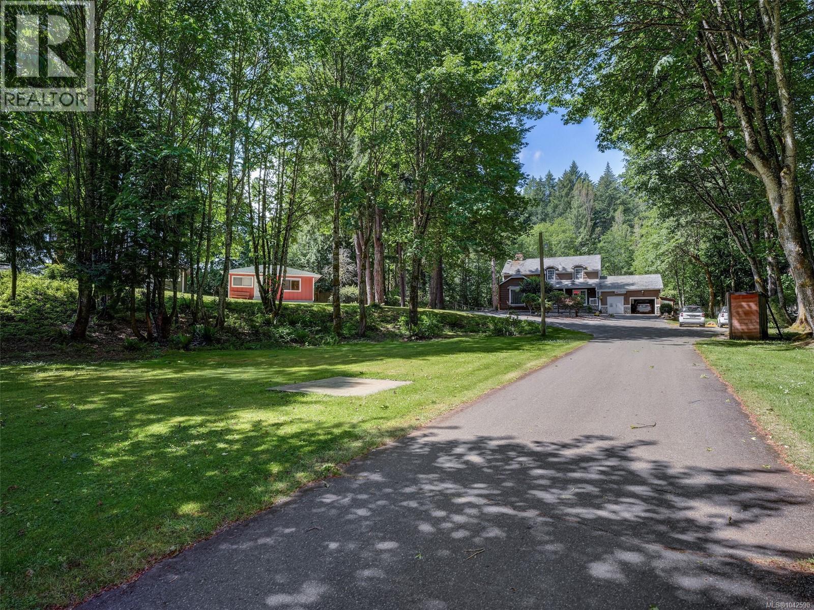 300 Meadow Way - Image 11