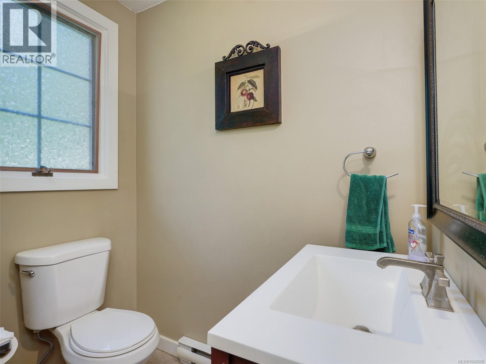 300 Meadow Way - 55