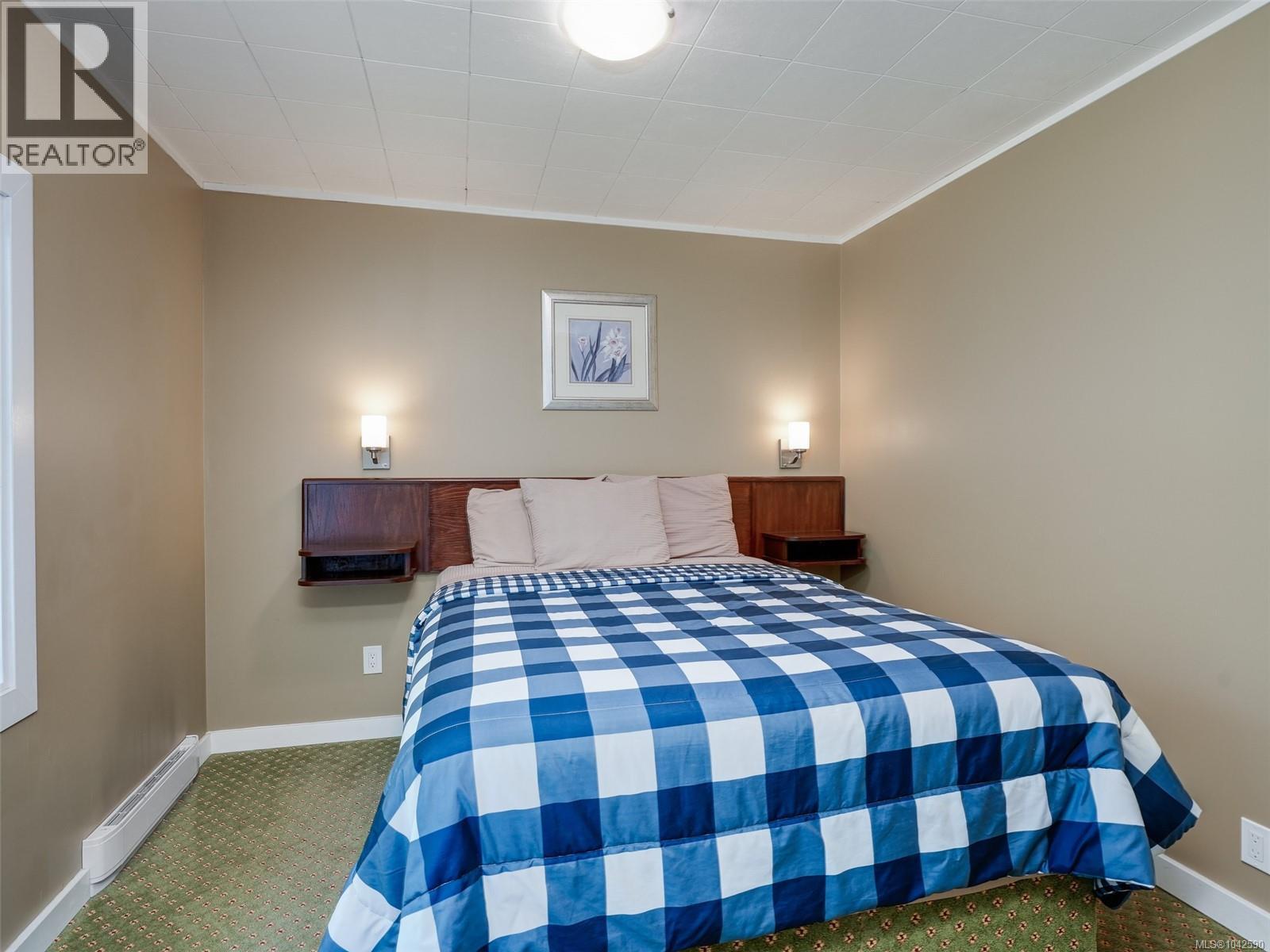 300 Meadow Way - Image 27