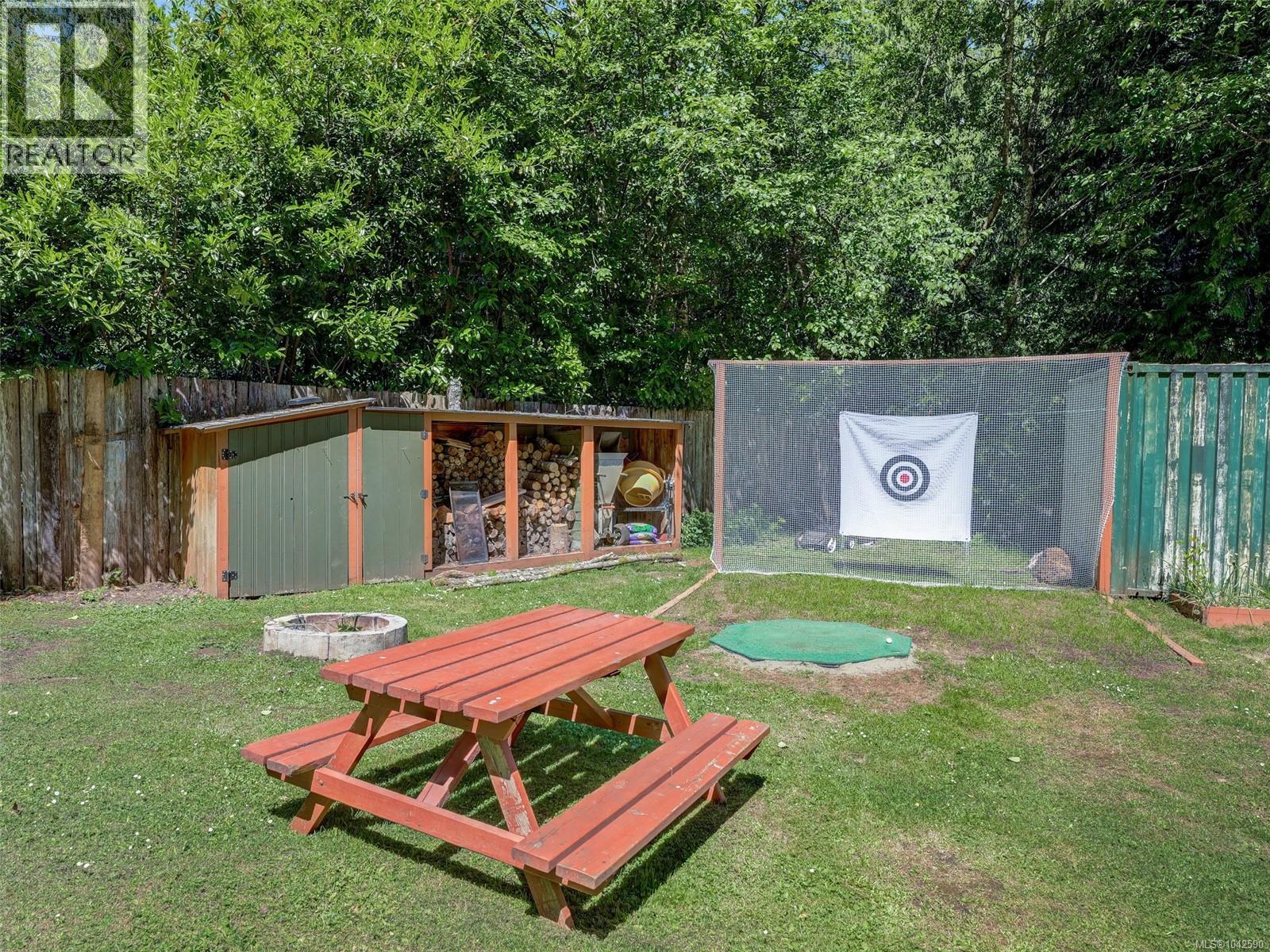 300 Meadow Way - 61