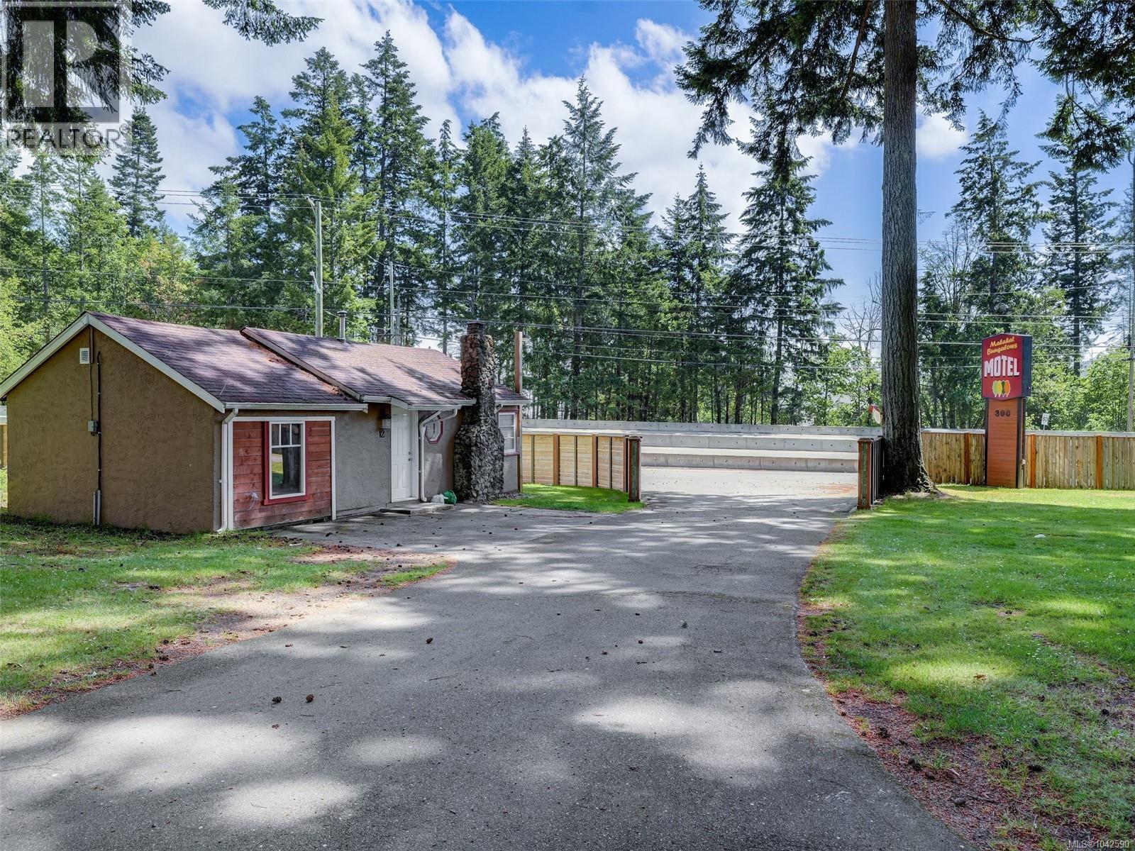 300 Meadow Way - 64