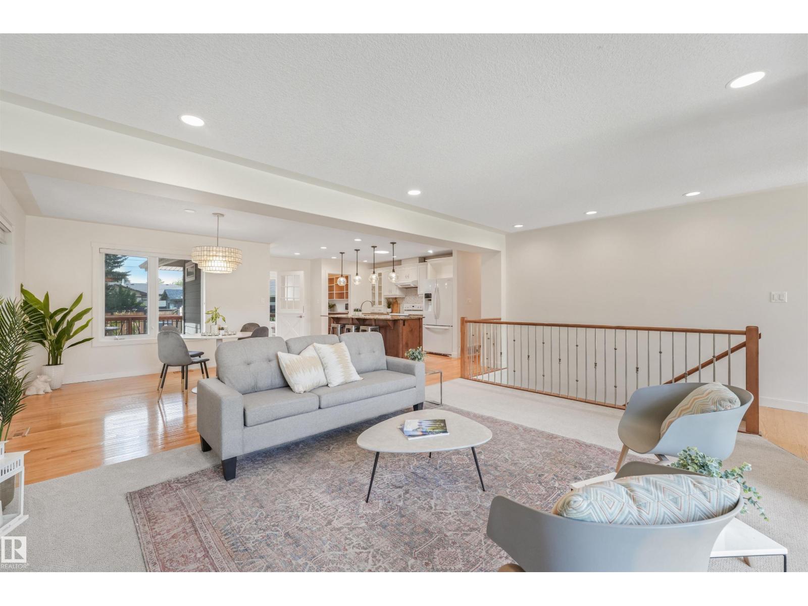 8212 148 ST NW NW - 8