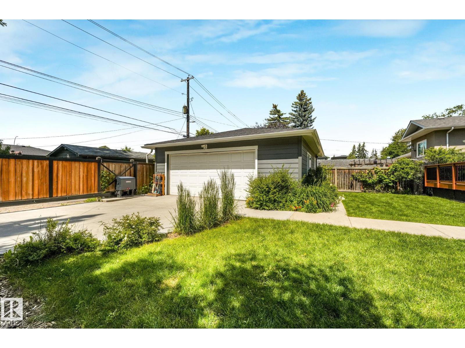 8212 148 ST NW NW - 57