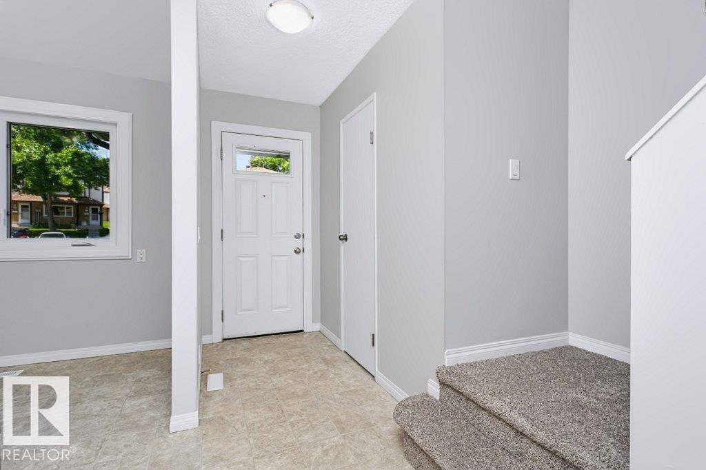 #24 14511 52 ST NW - 20