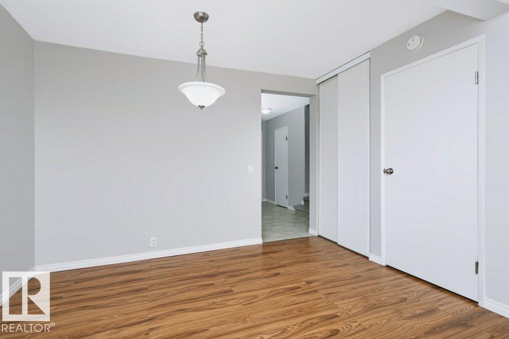 #24 14511 52 ST NW - 10
