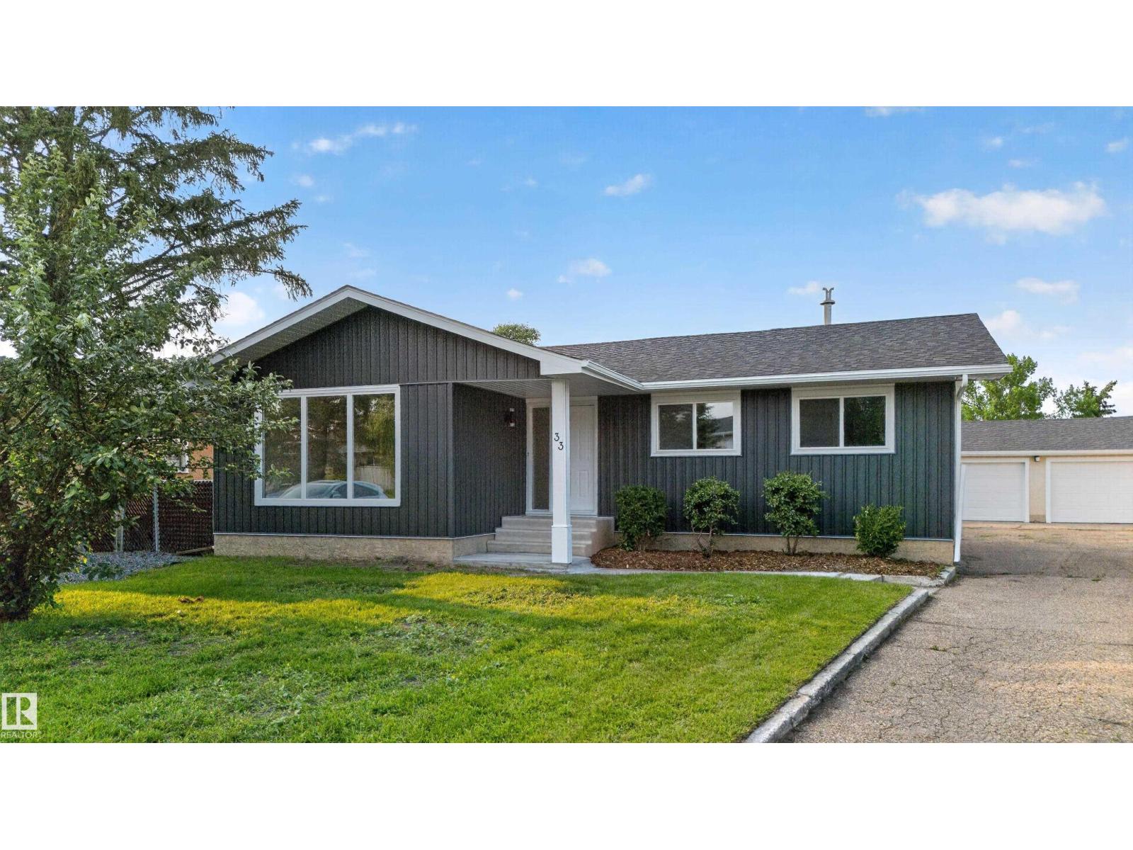 33 Brookside AV - 1