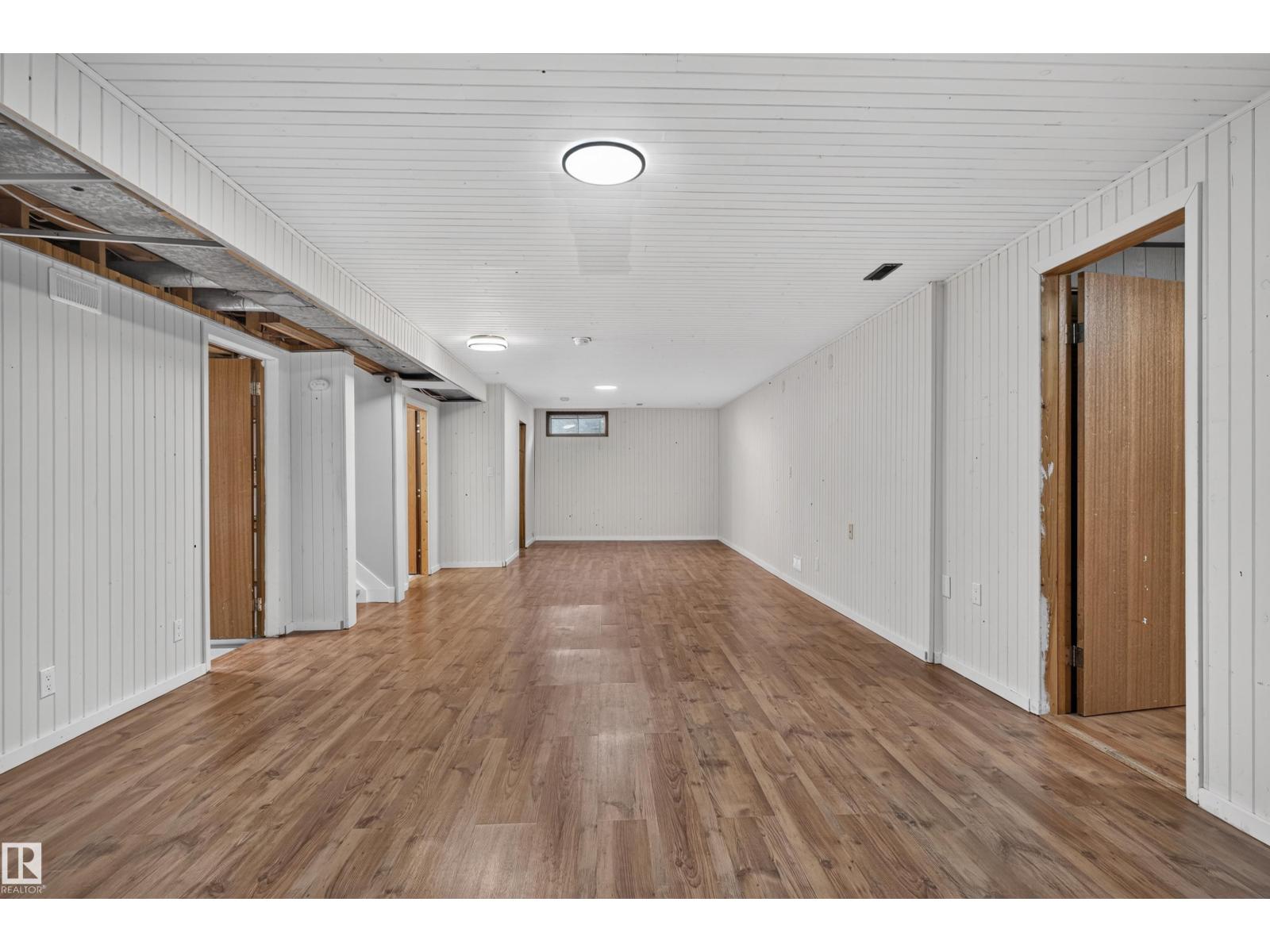 33 Brookside AV - 42