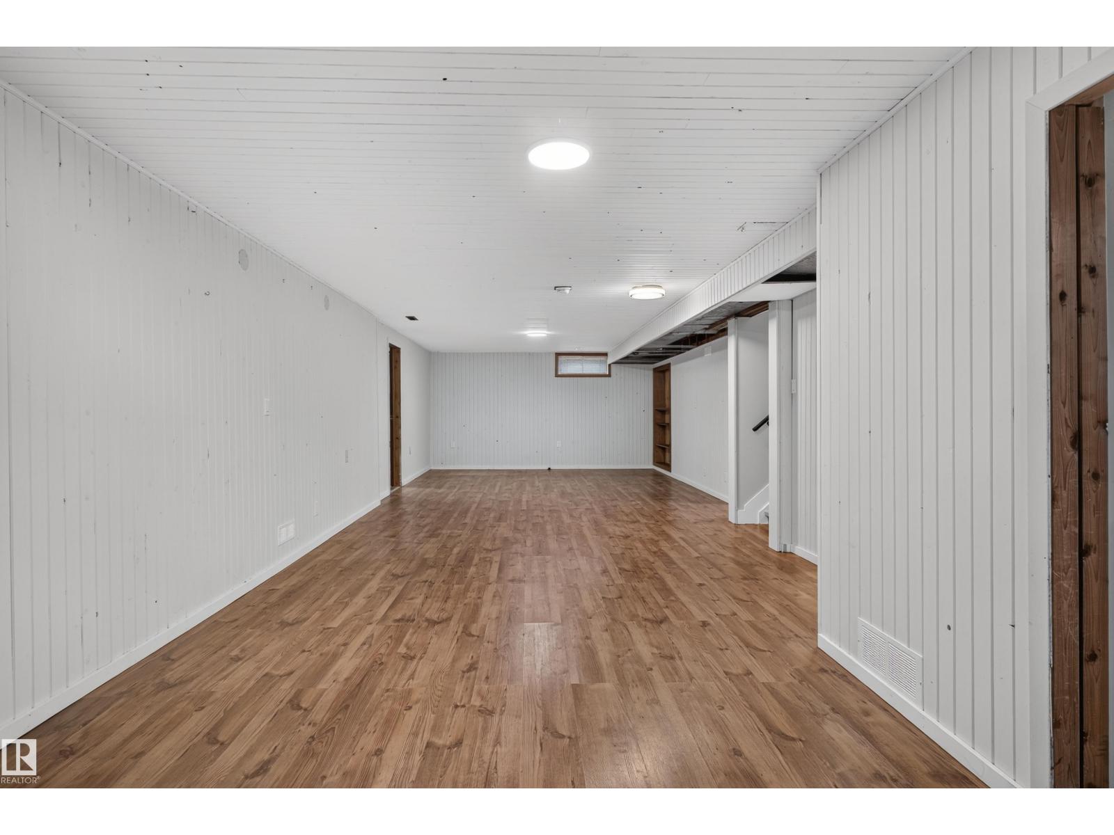 33 Brookside AV - 44