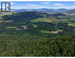 Wrights Mill Road, Tappen, BC V0E2X0 Photo 6