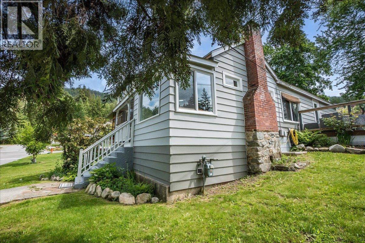 902 FELL Street - 5