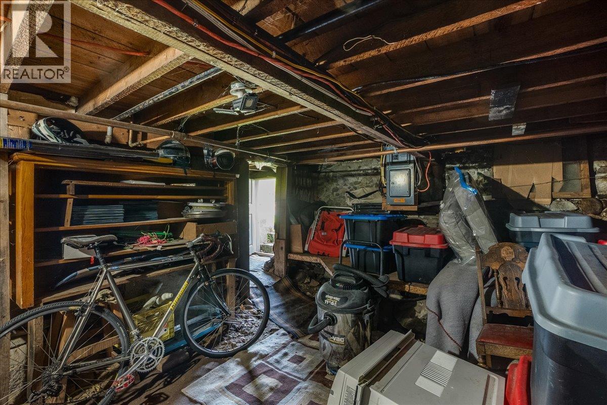 902 FELL Street - 28