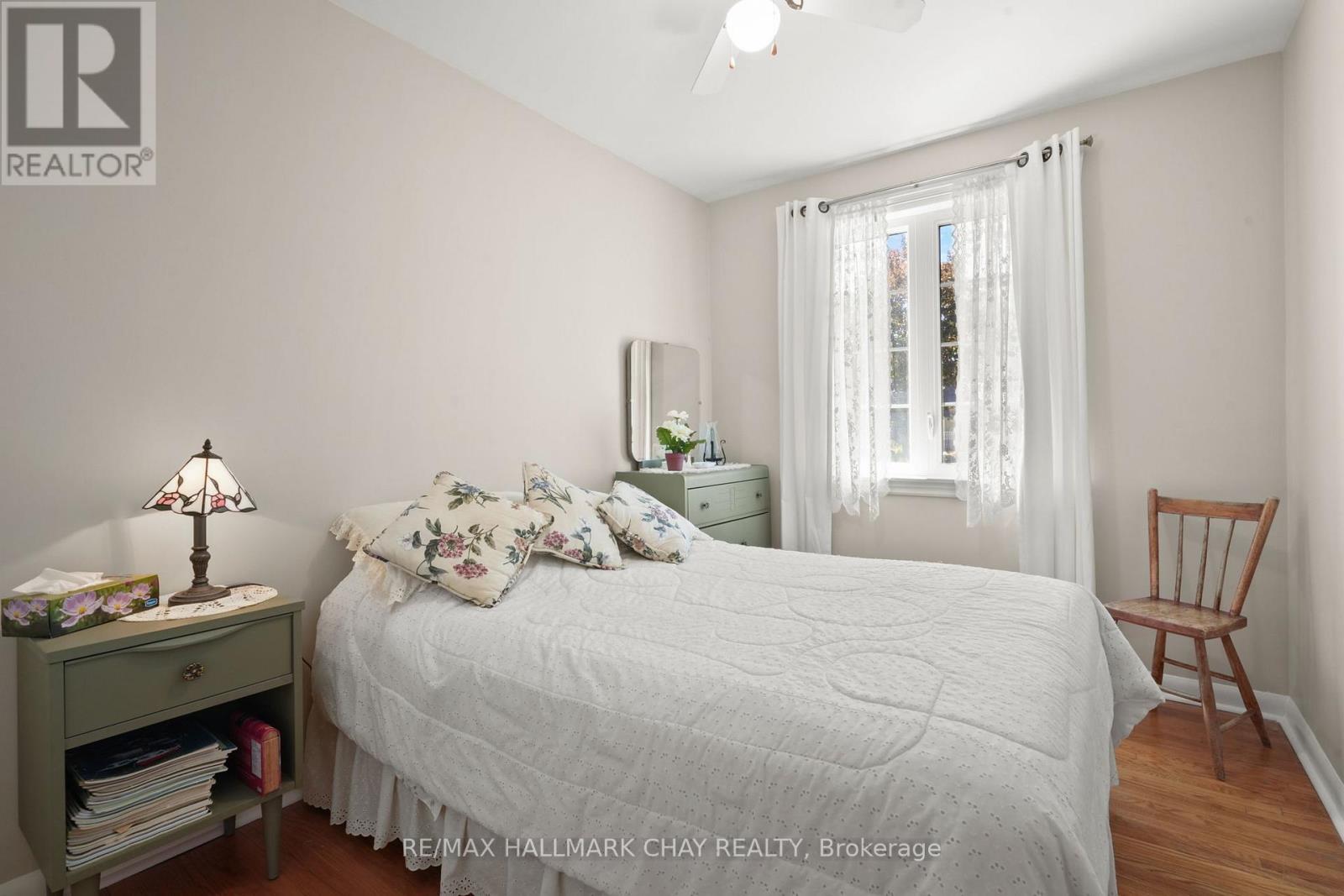 34 ELM STREET - 22