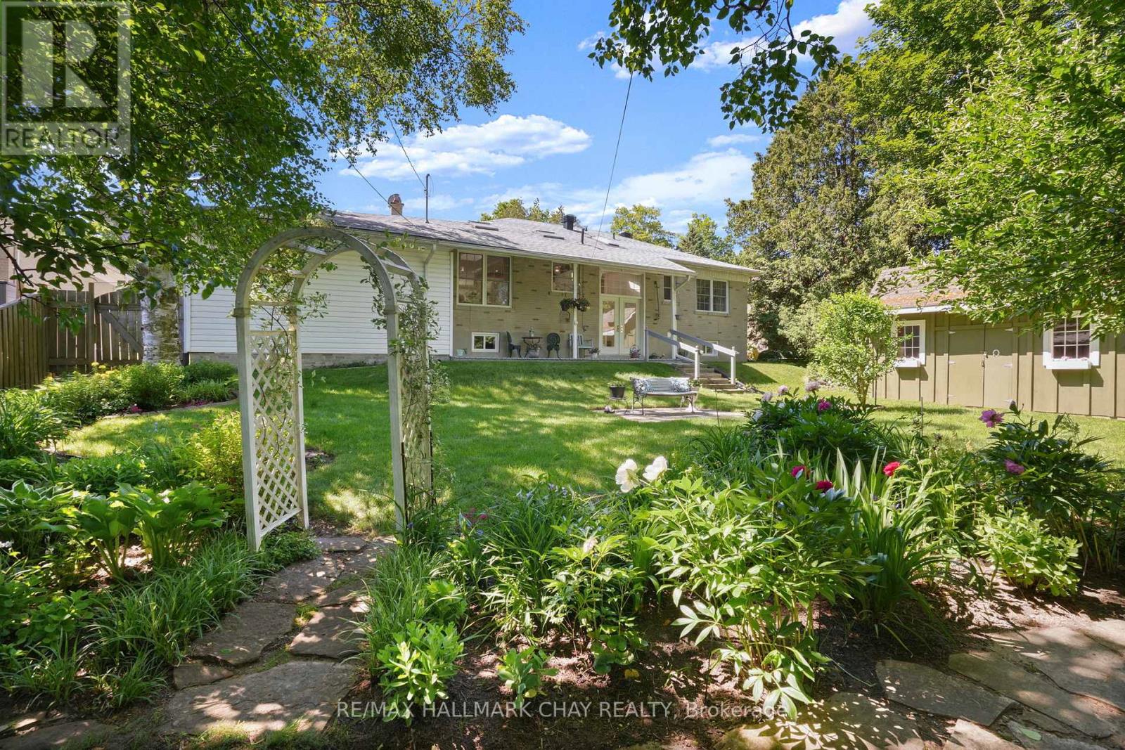 34 ELM STREET - 34