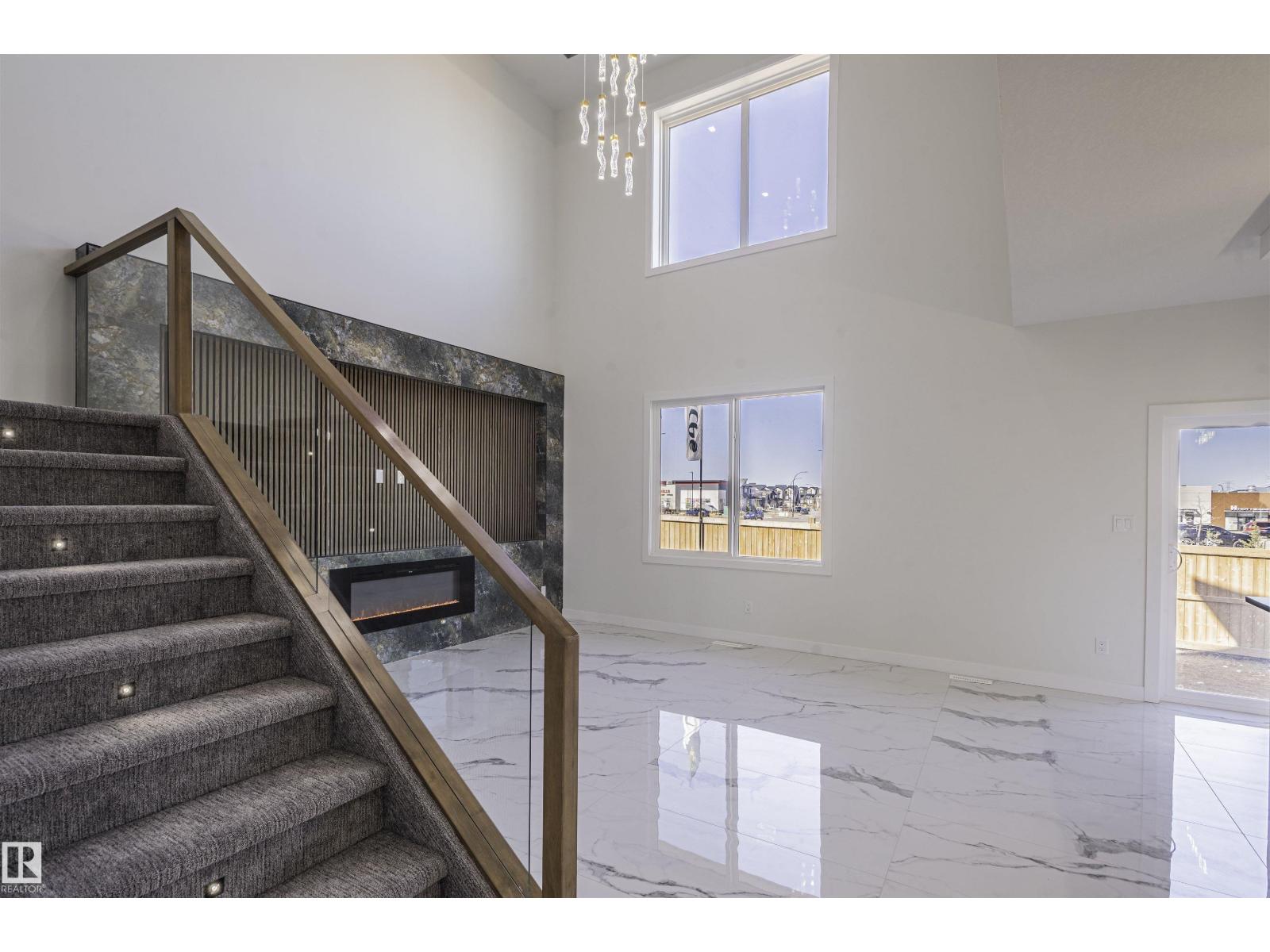 216 33 ST SW - 14