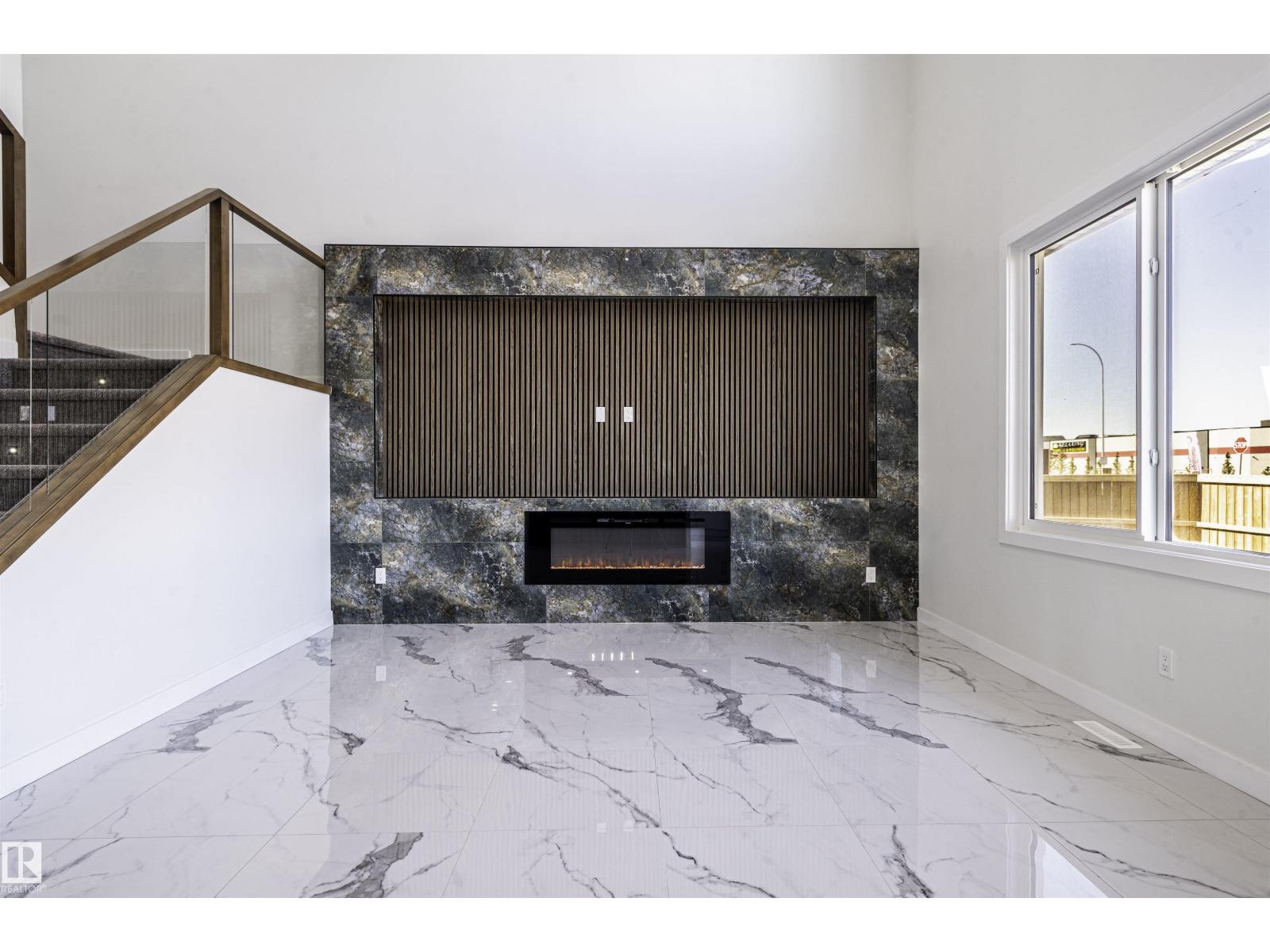 216 33 ST SW - 21
