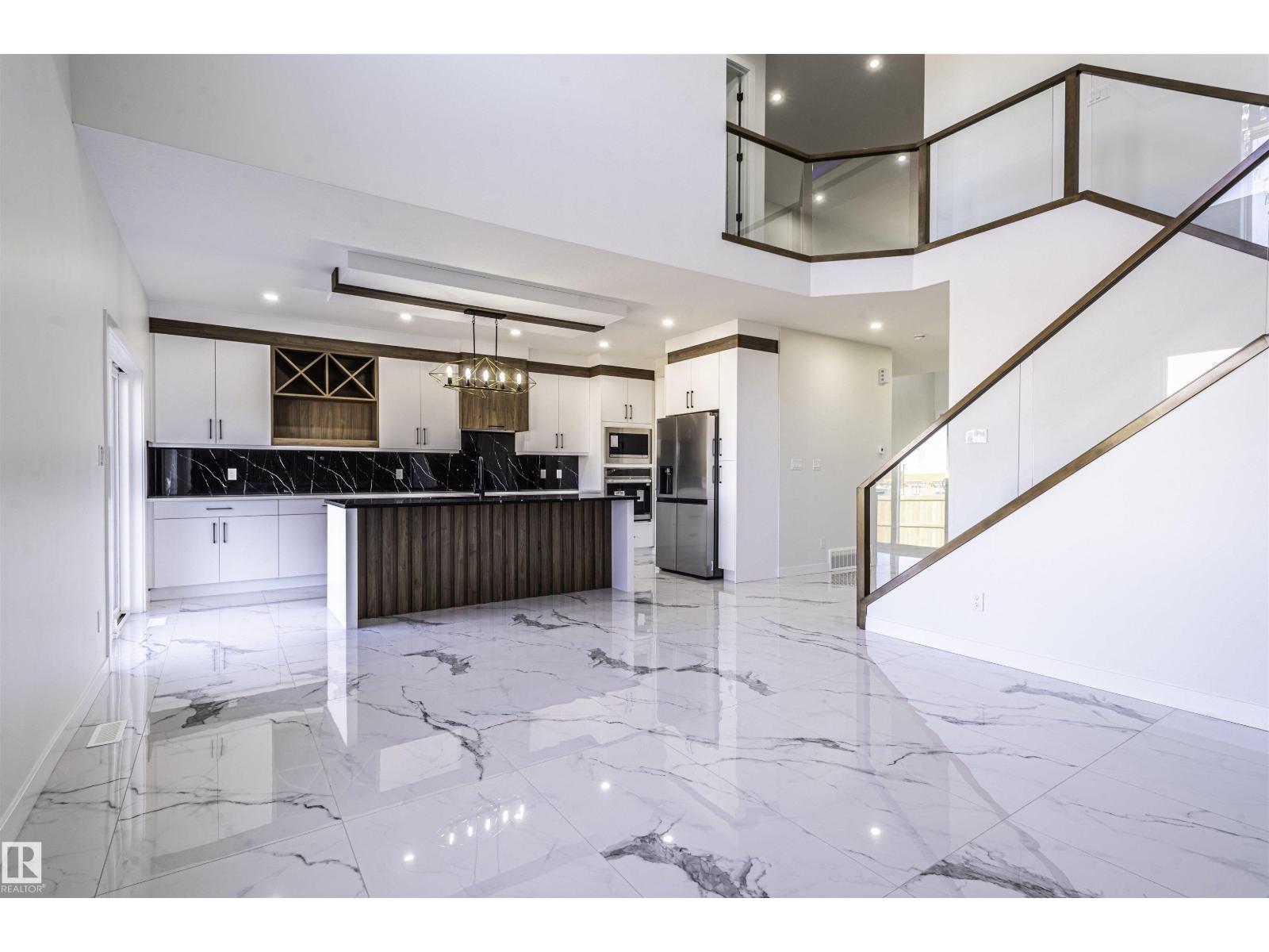 216 33 ST SW - 24