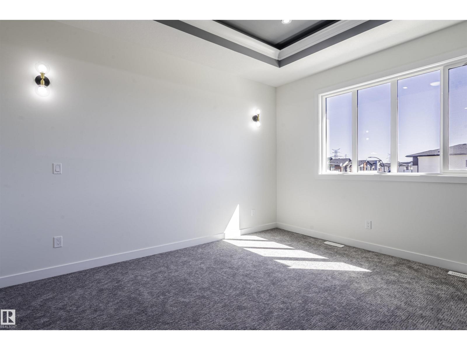 216 33 ST SW - 39